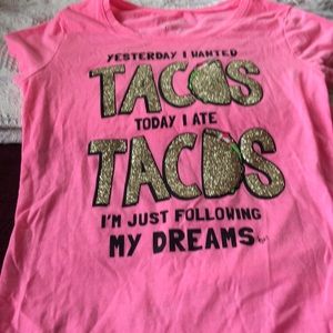 Girls tee shirt, barely worn like new